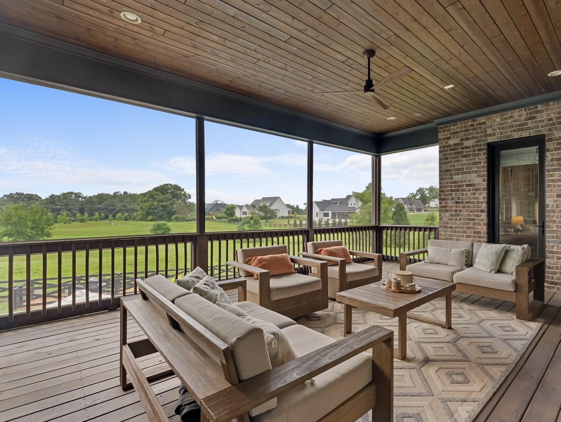 5007 Gates Mill Rdg