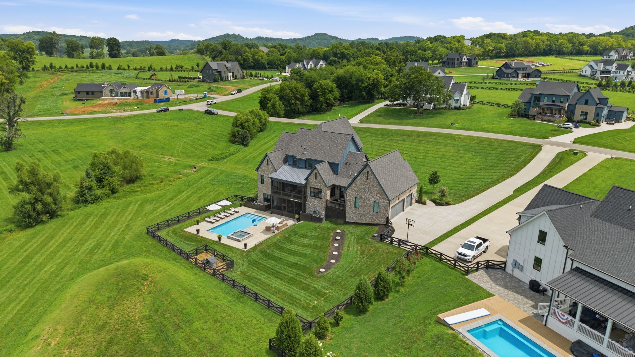 5007 Gates Mill Rdg
