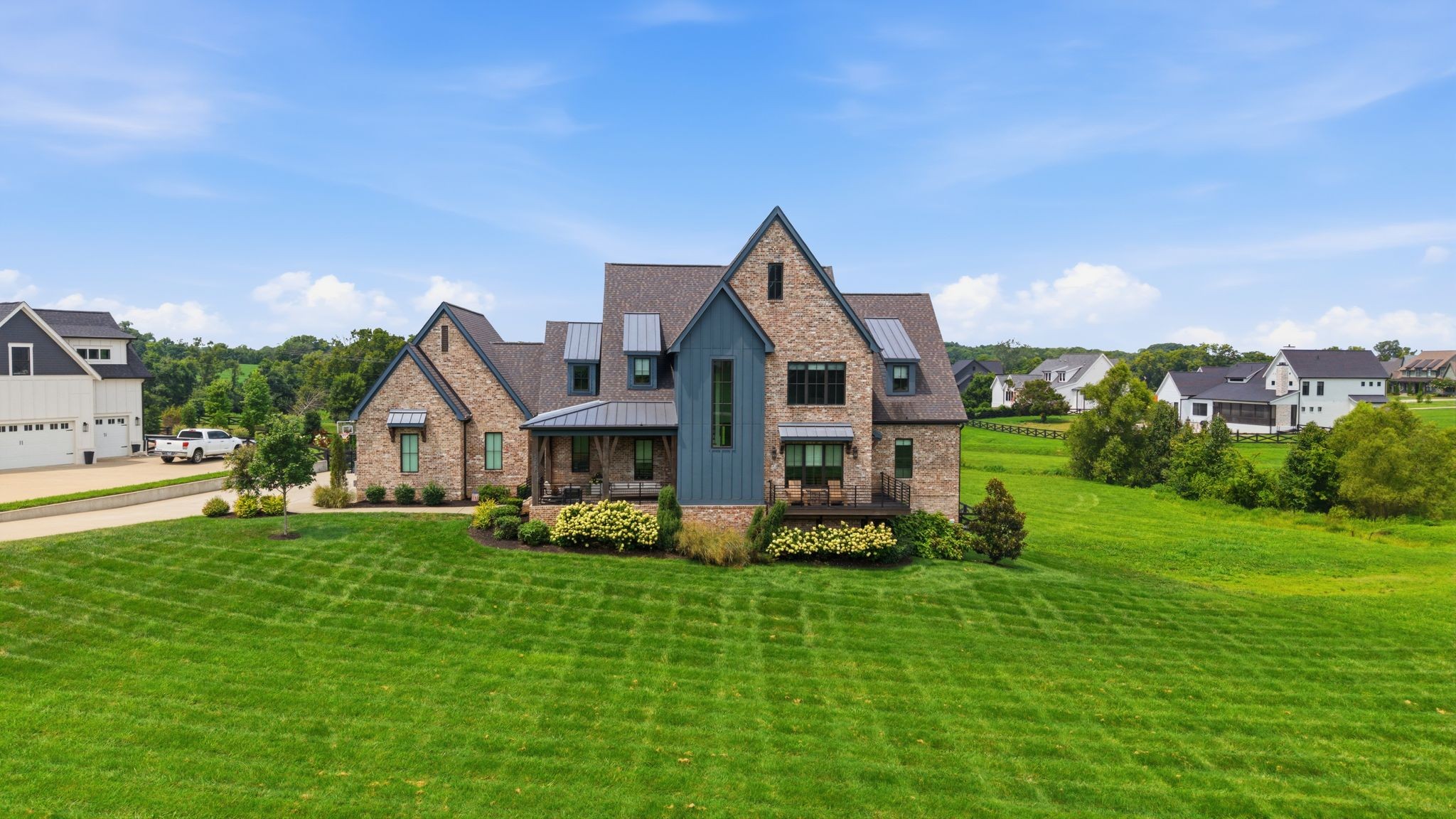 5007 Gates Mill Rdg