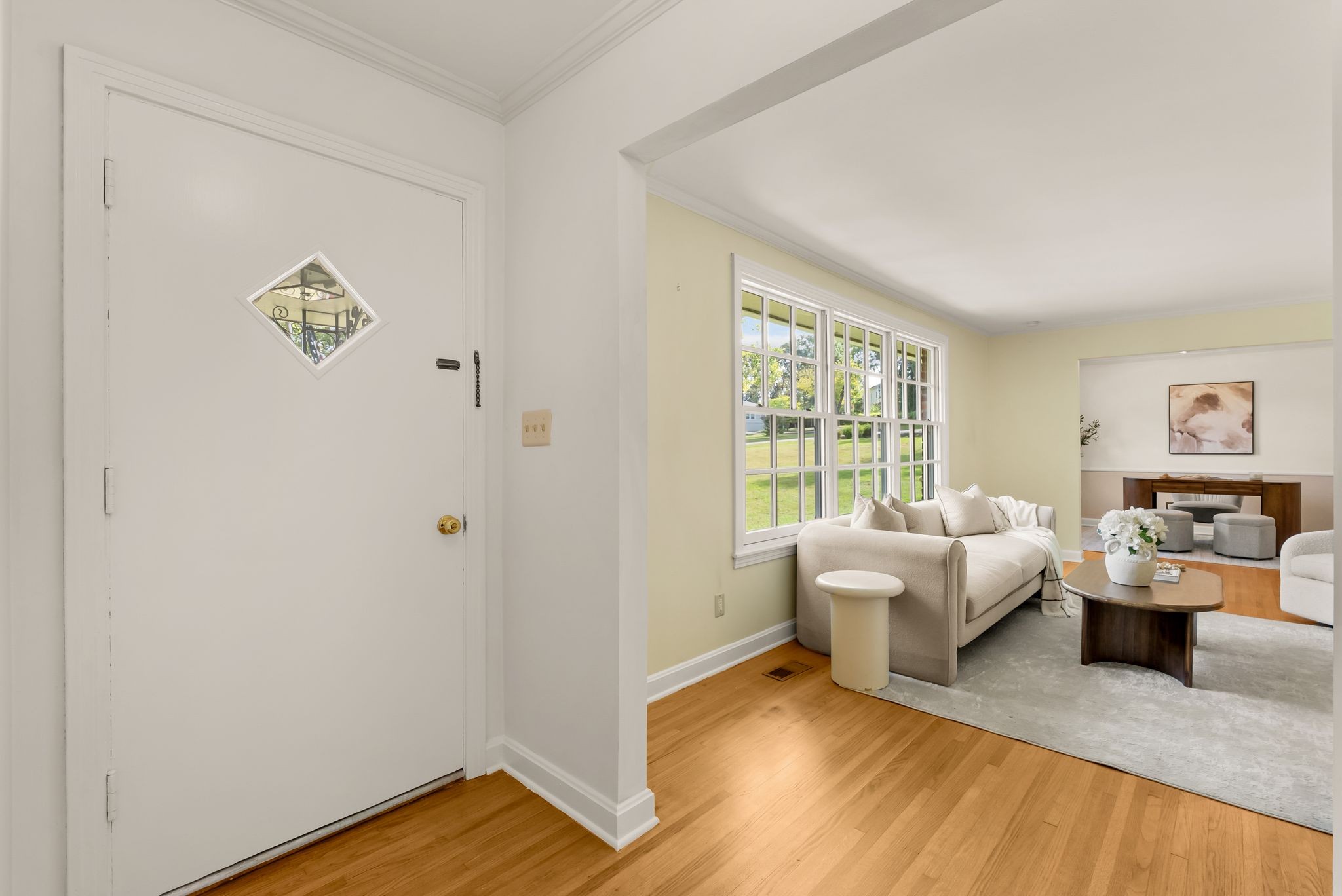 615 W Meade Dr