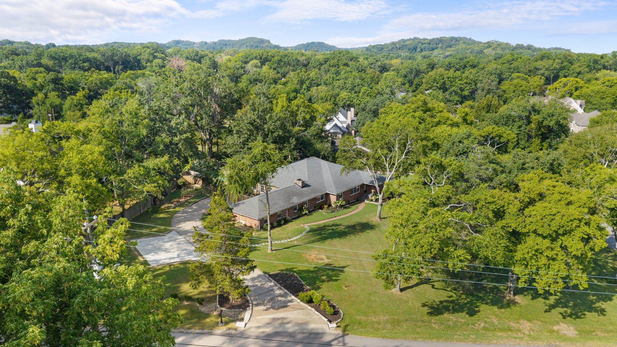 615 W Meade Dr