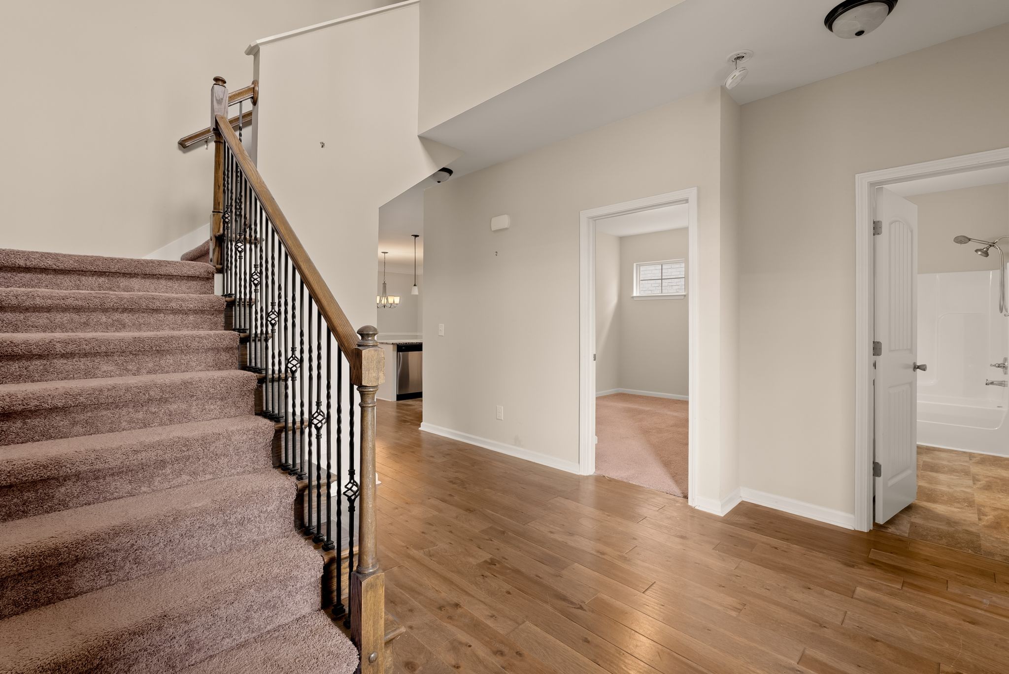 1068 Ambling Way