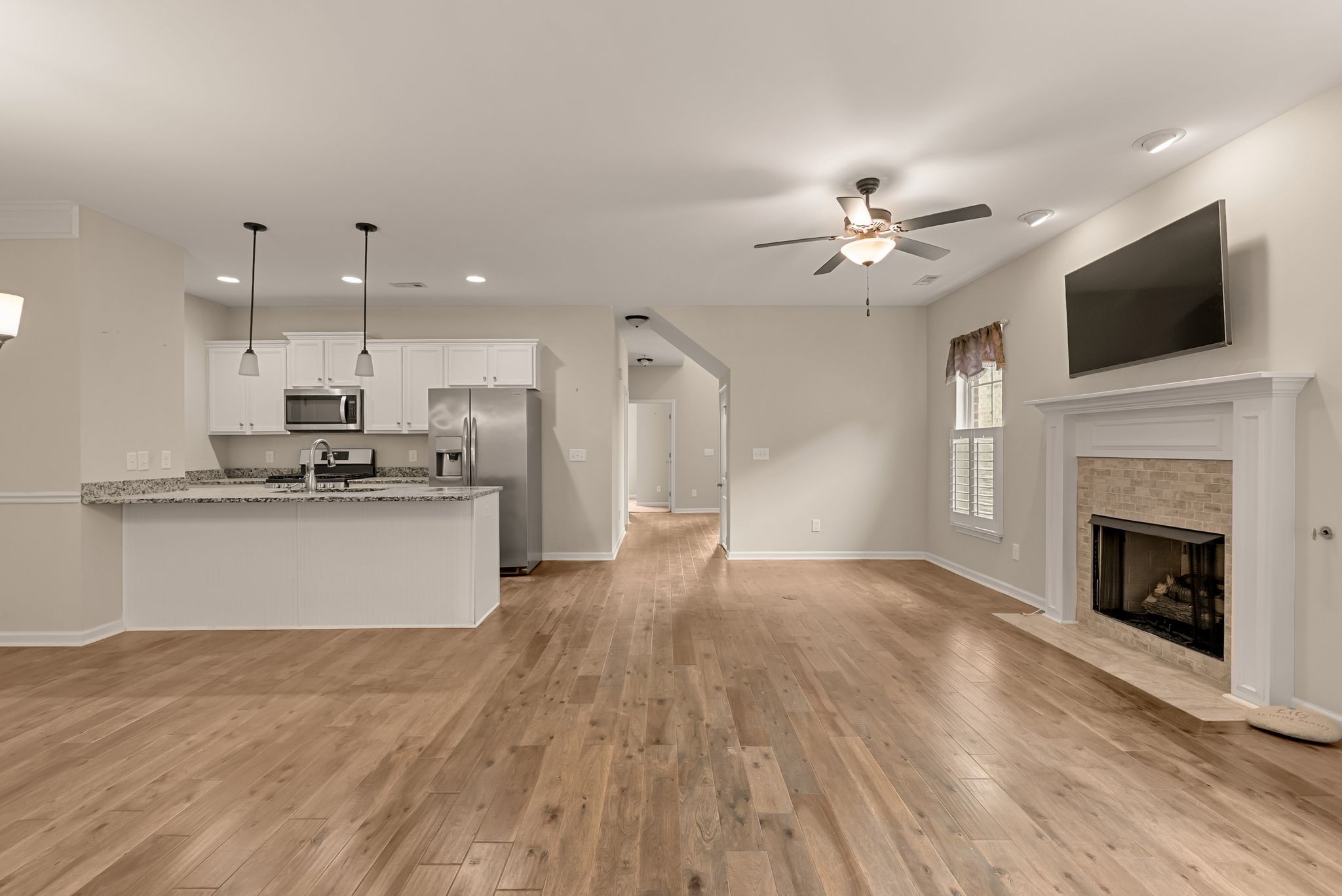 1068 Ambling Way