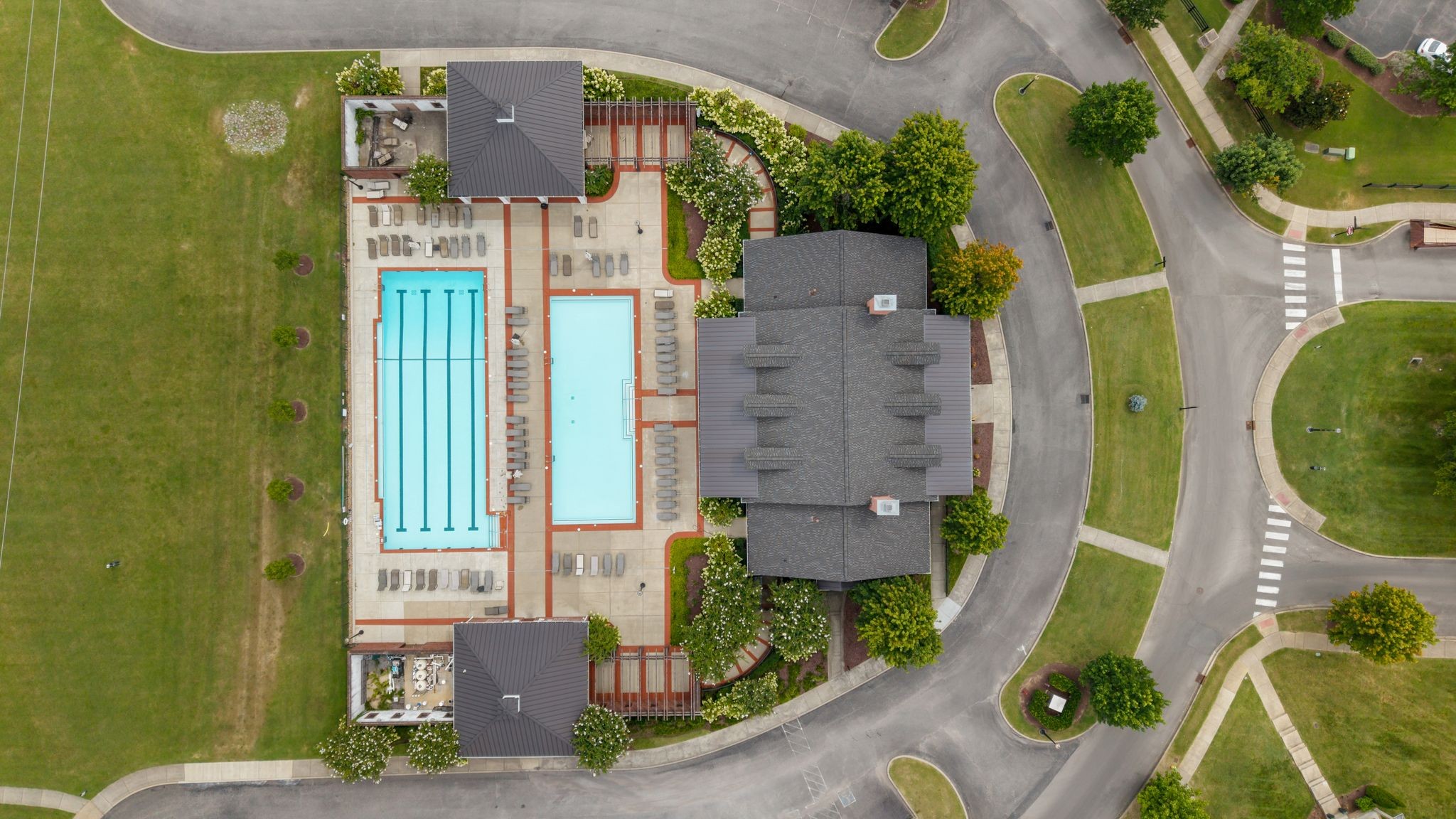 1068 Ambling Way