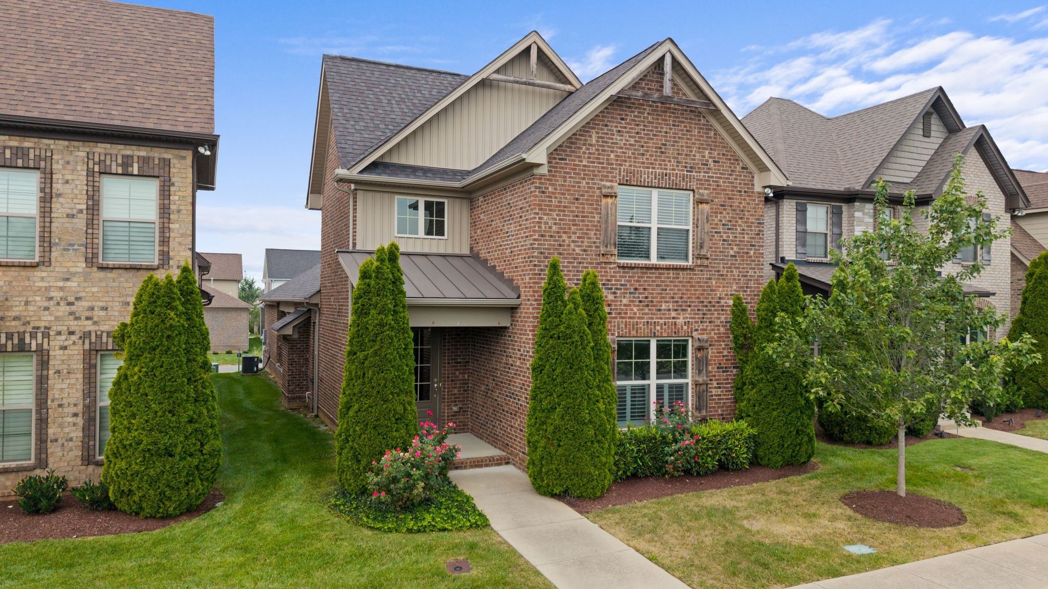 1068 Ambling Way