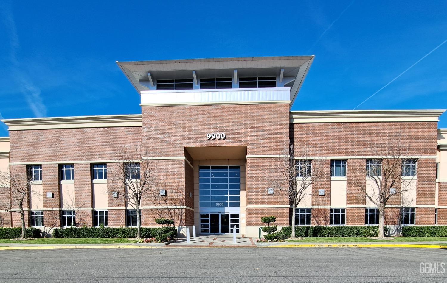 9900 Stockdale Highway Unit: 109