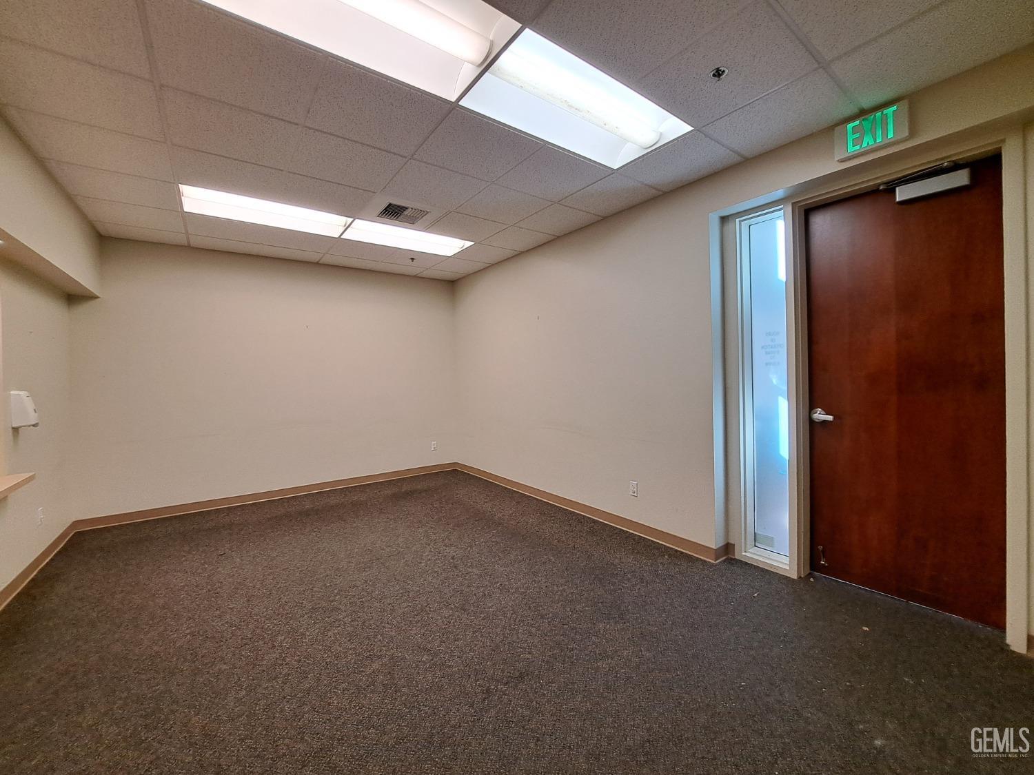 9900 Stockdale Highway Unit: 109