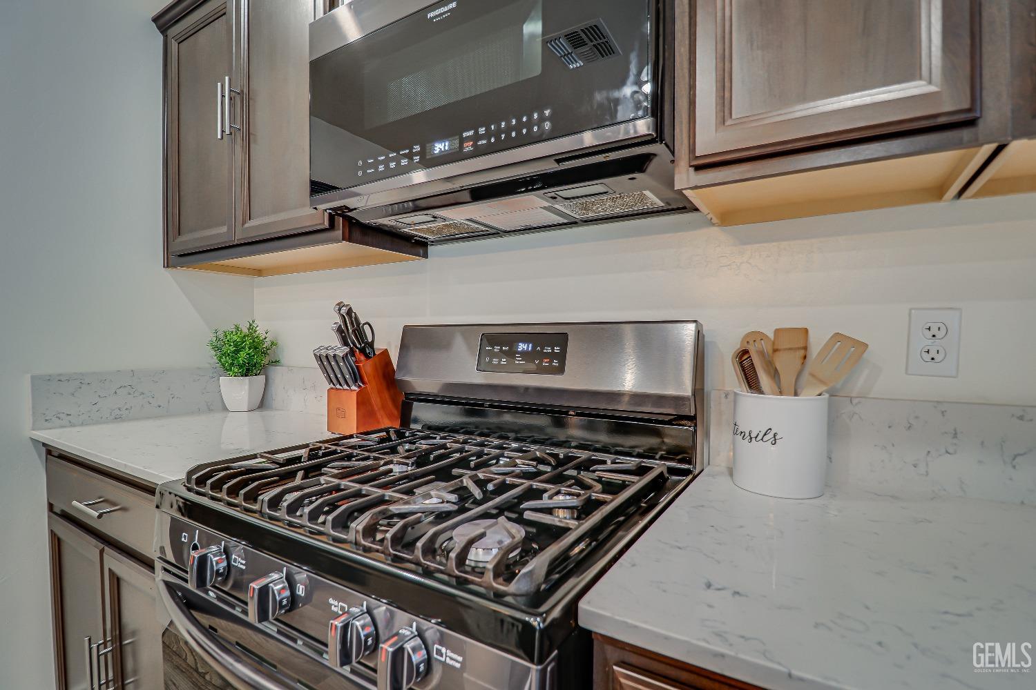 9709 Crystal Falls Lane