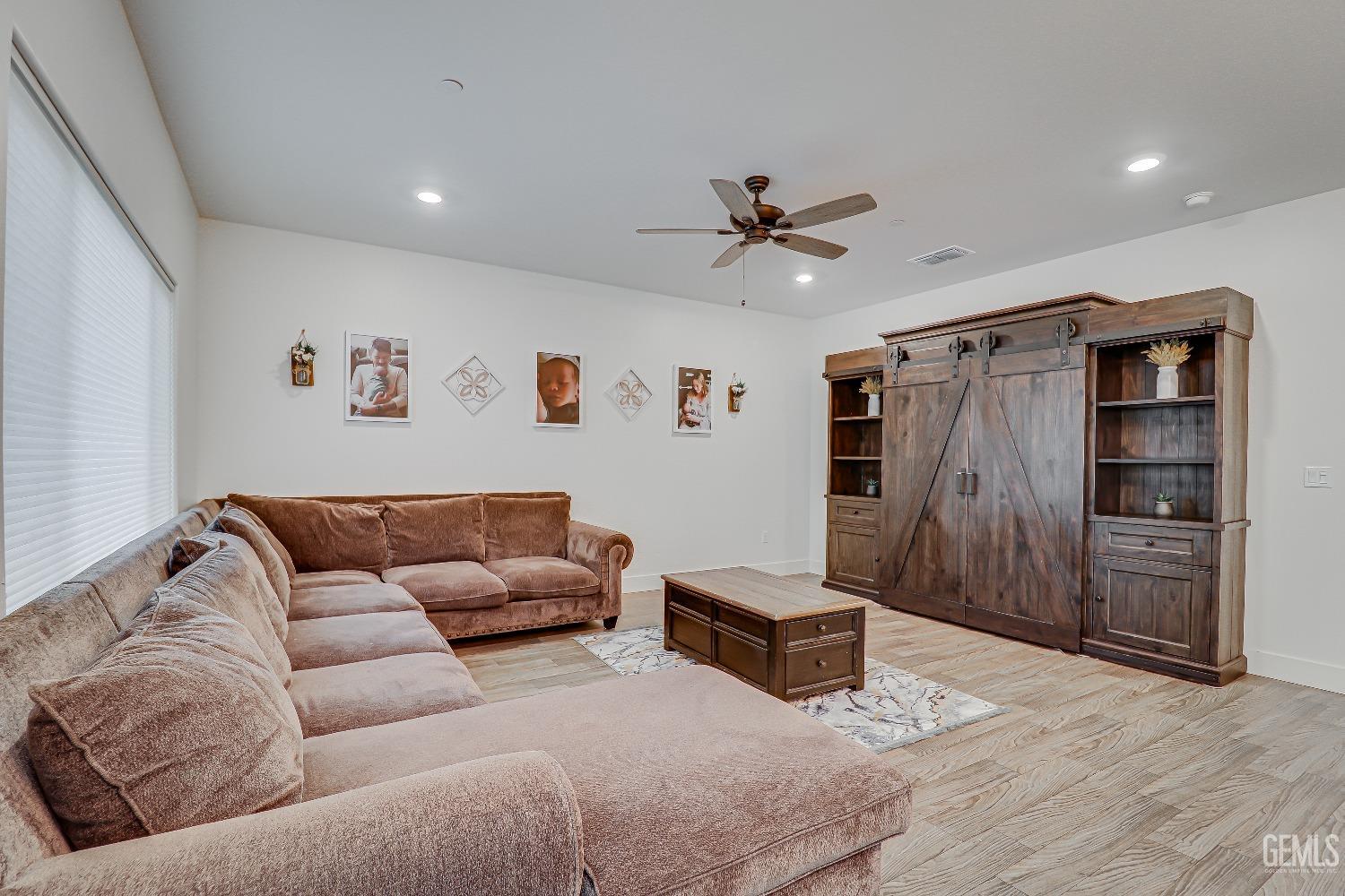 9709 Crystal Falls Lane