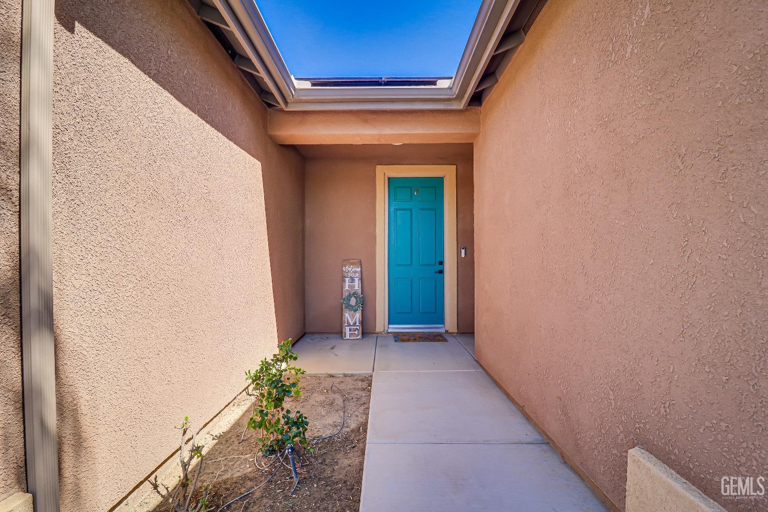 11616 Sagebrush Avenue