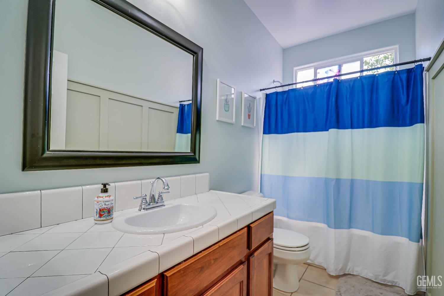 11616 Sagebrush Avenue