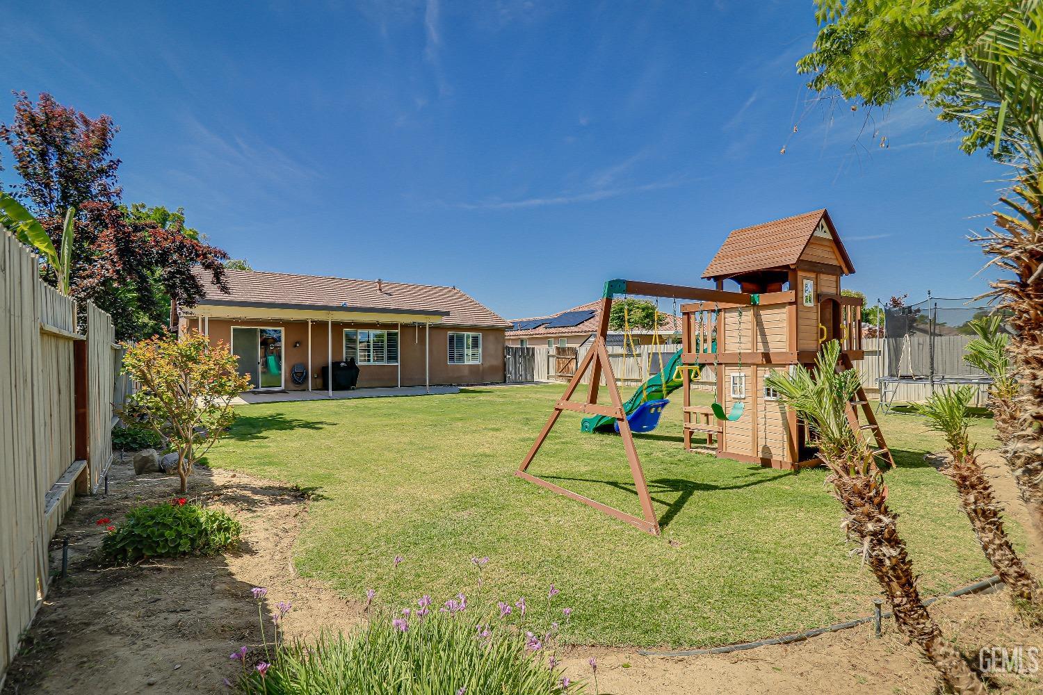 11616 Sagebrush Avenue