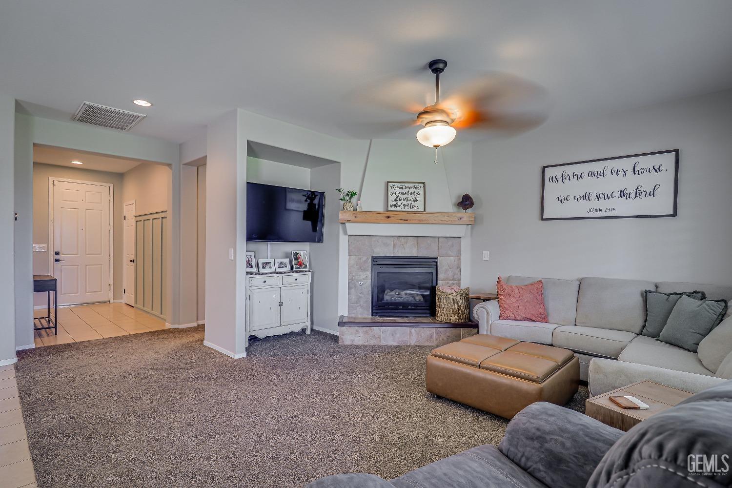 11616 Sagebrush Avenue