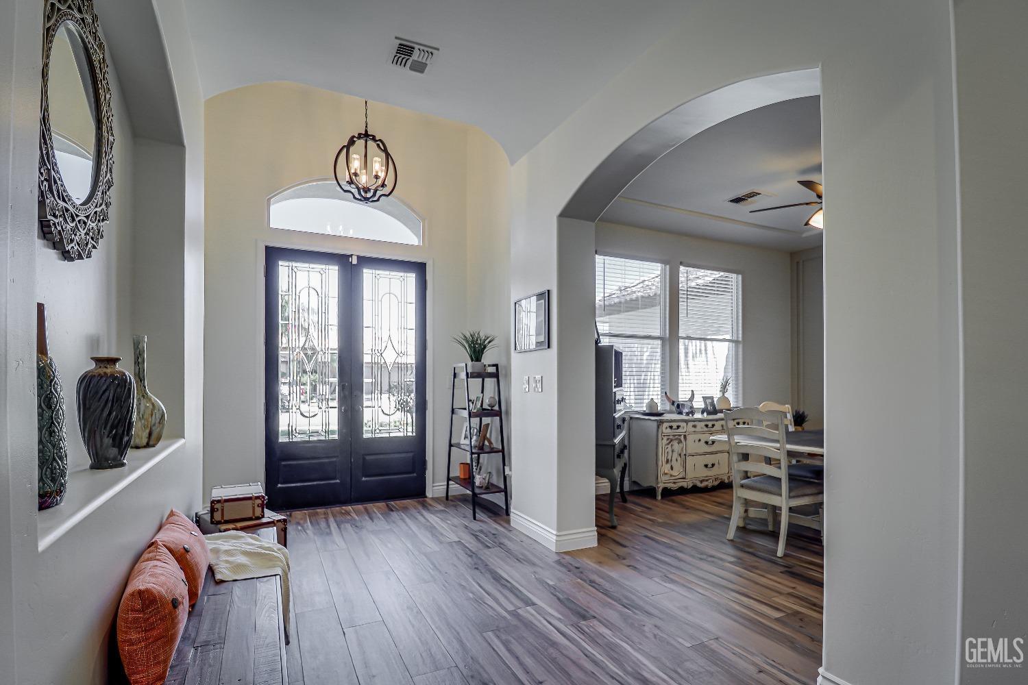 4415 Jackson Ridge Avenue