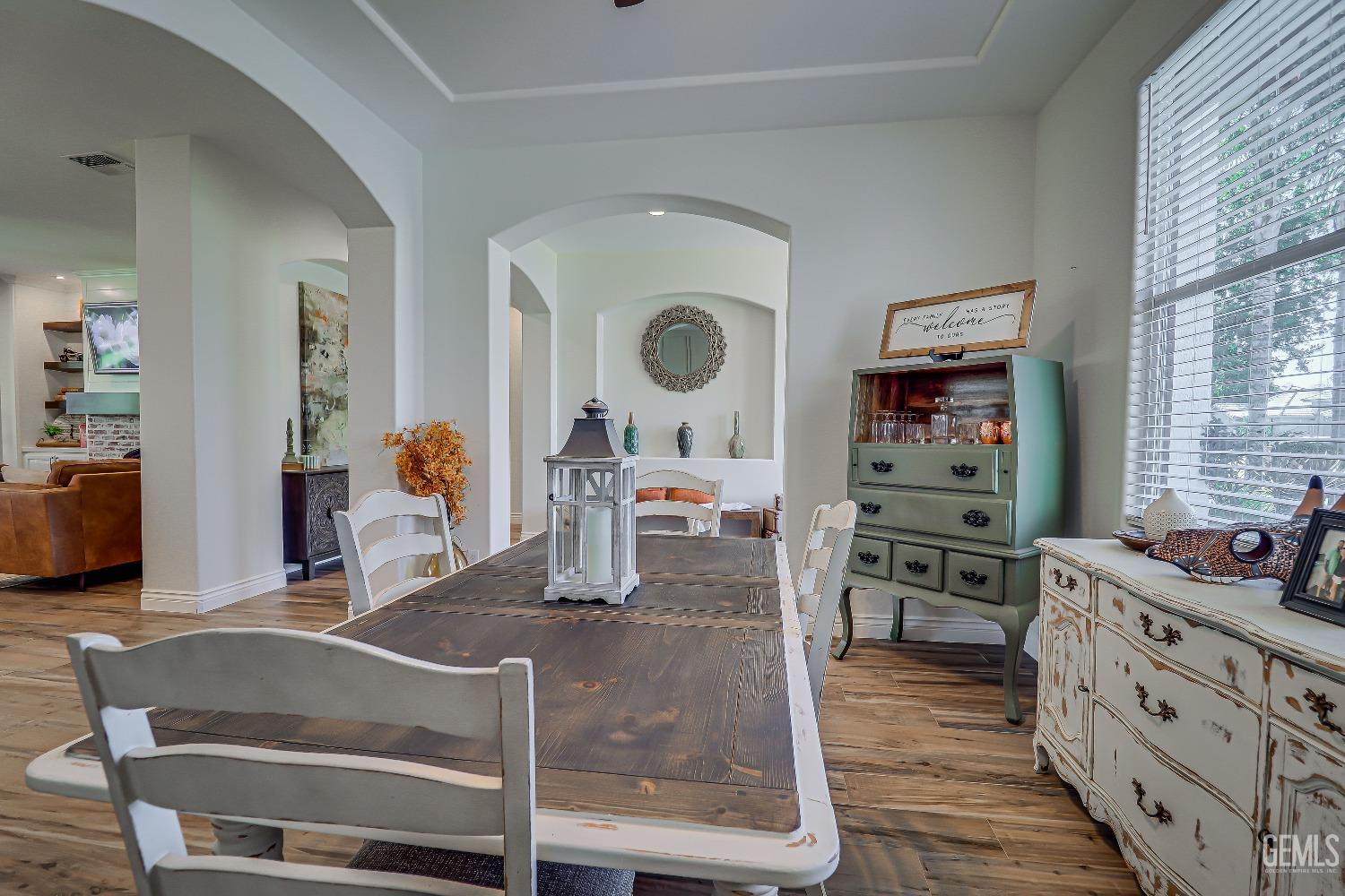 4415 Jackson Ridge Avenue