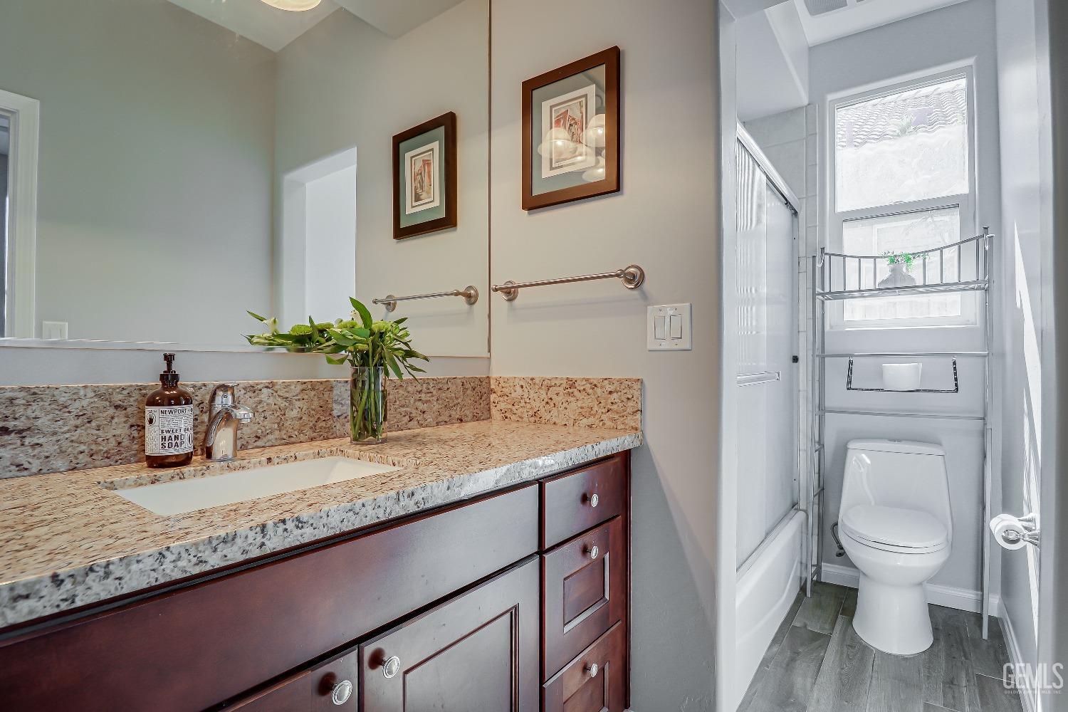 4415 Jackson Ridge Avenue