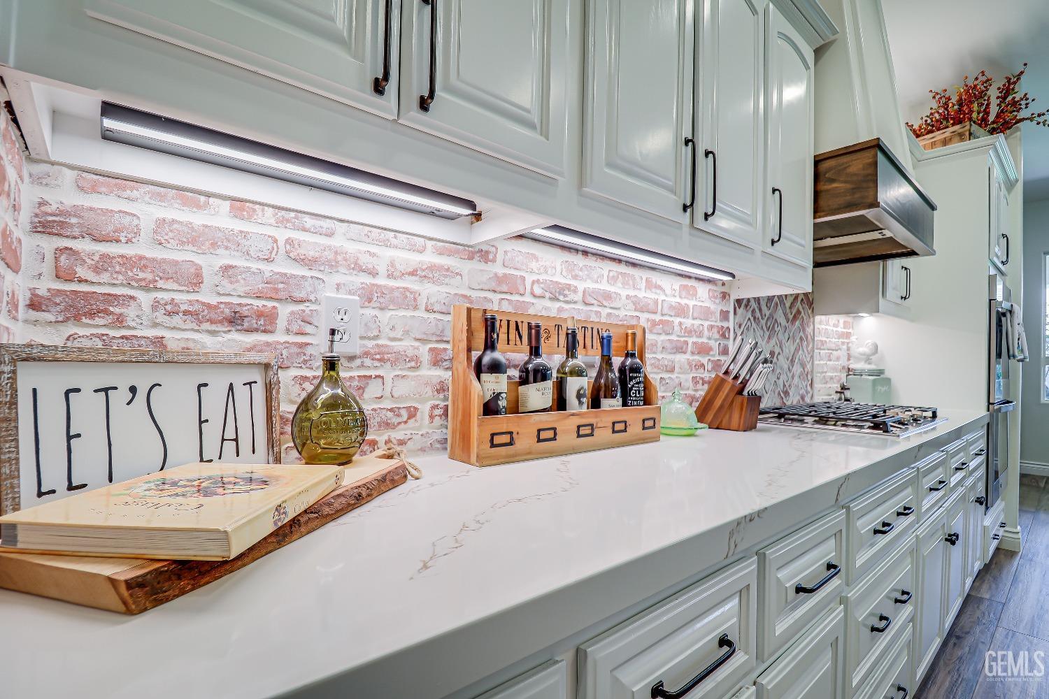 4415 Jackson Ridge Avenue