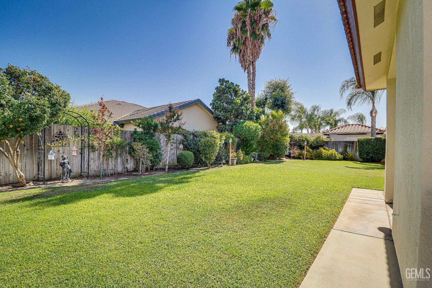 4415 Jackson Ridge Avenue