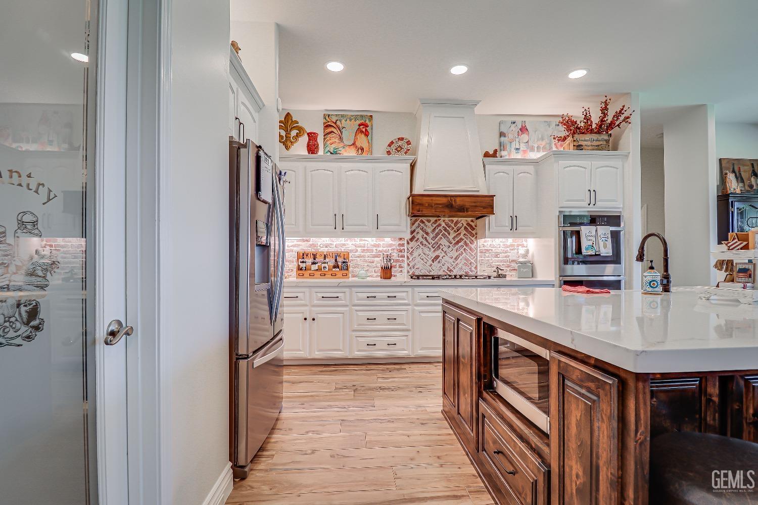 4415 Jackson Ridge Avenue