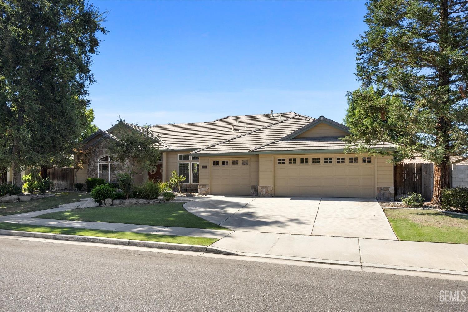 12613 Savonburg Drive