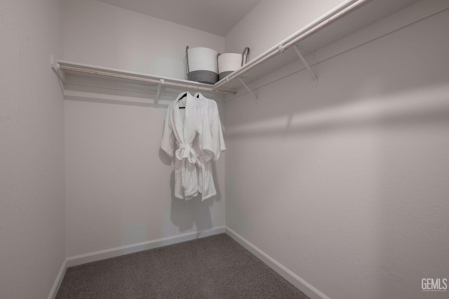 5405 Edgefield Street Unit: 2009