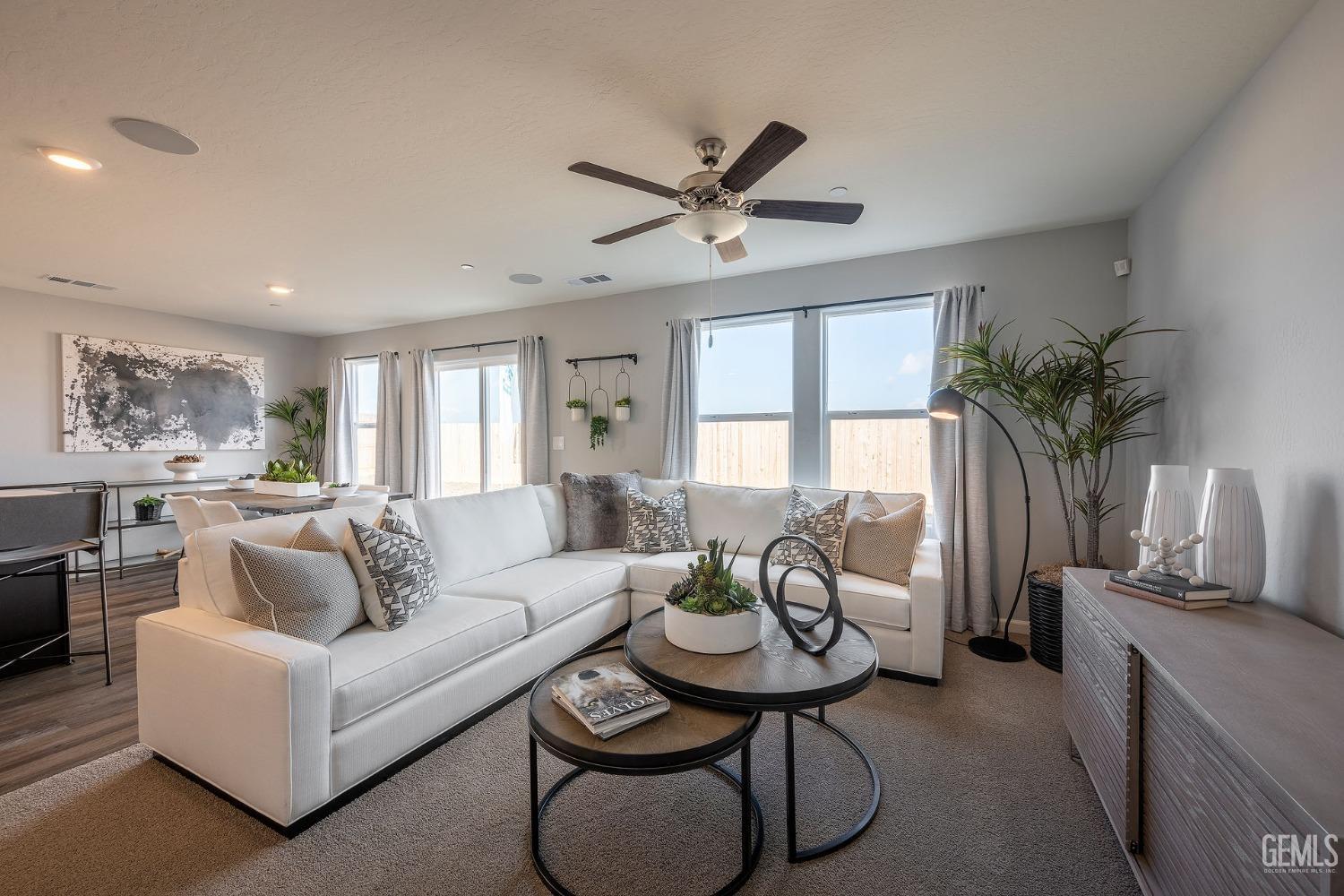 5405 Edgefield Street Unit: 2009