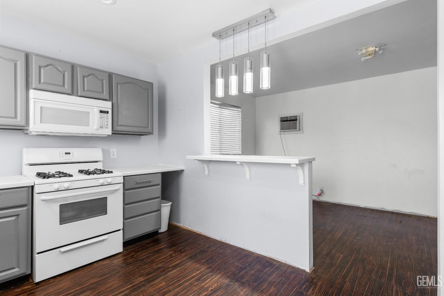 1701 Bernard Street