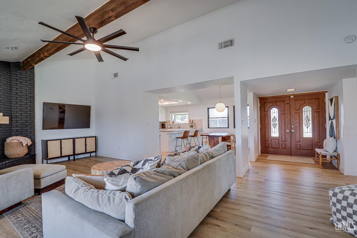 18120 Buckboard Avenue