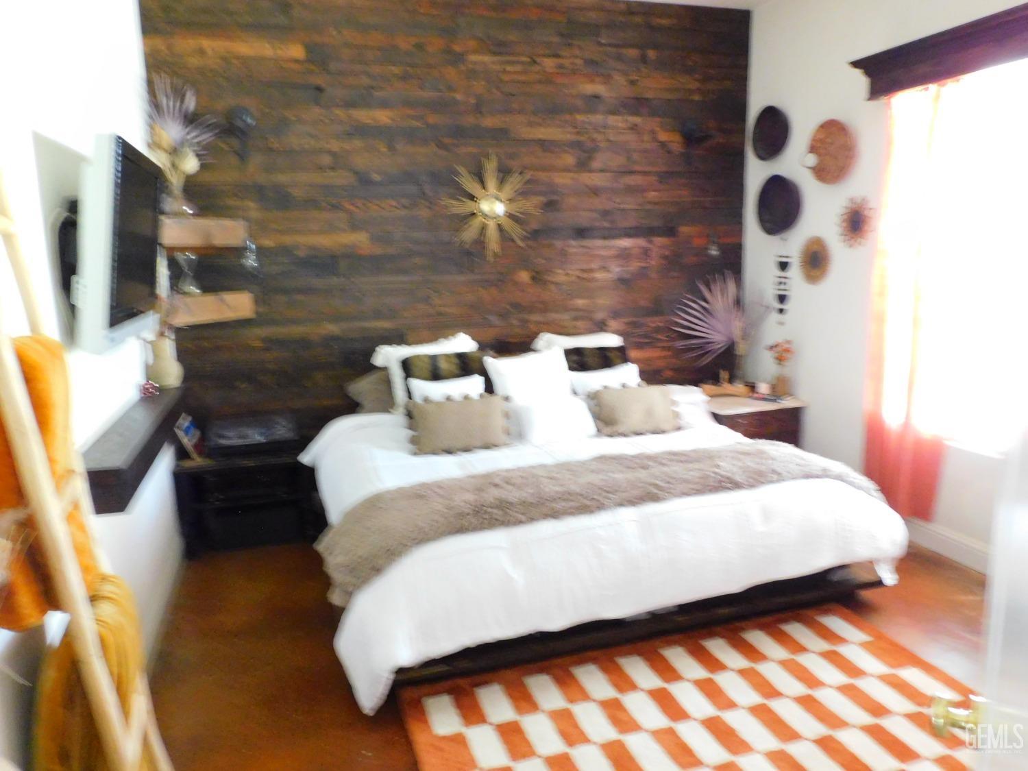 11011 Eagle Rock Drive