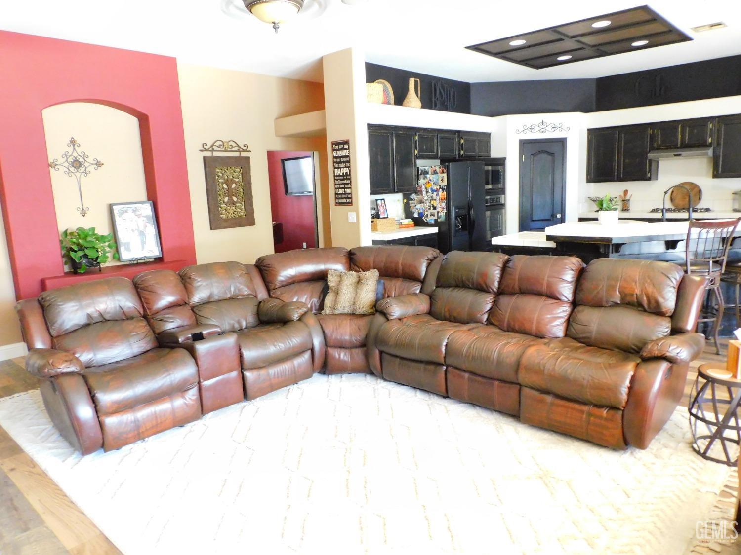 11011 Eagle Rock Drive