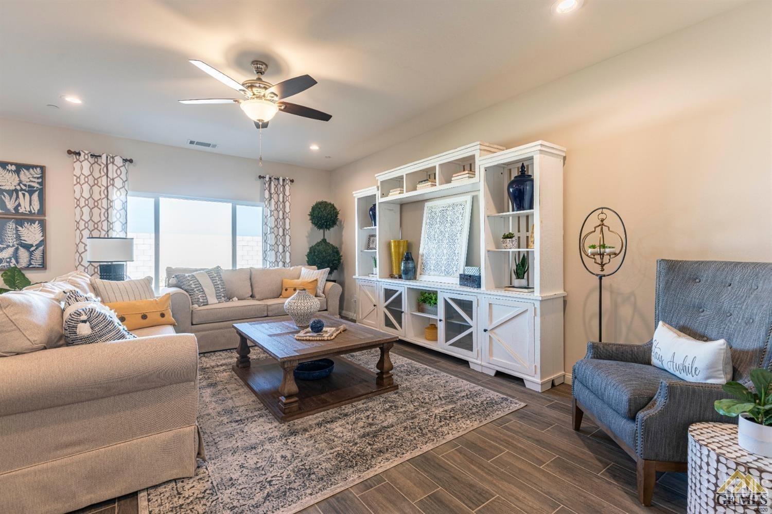 9106 Brown Leaf Avenue