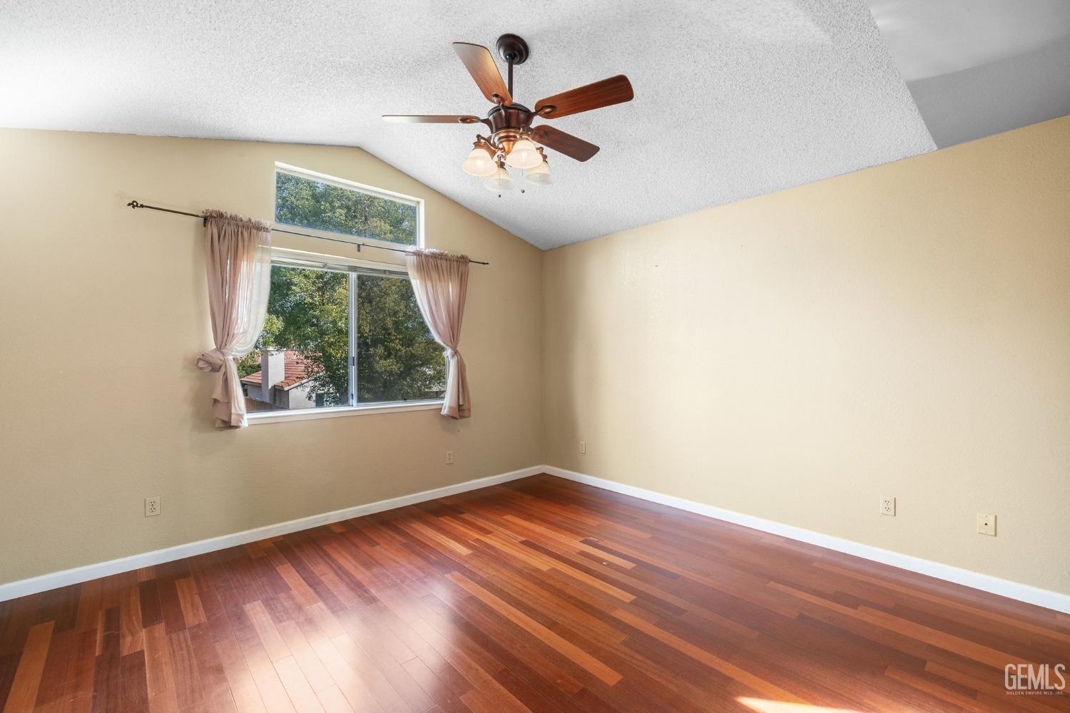 8004 Fallen Pine Way