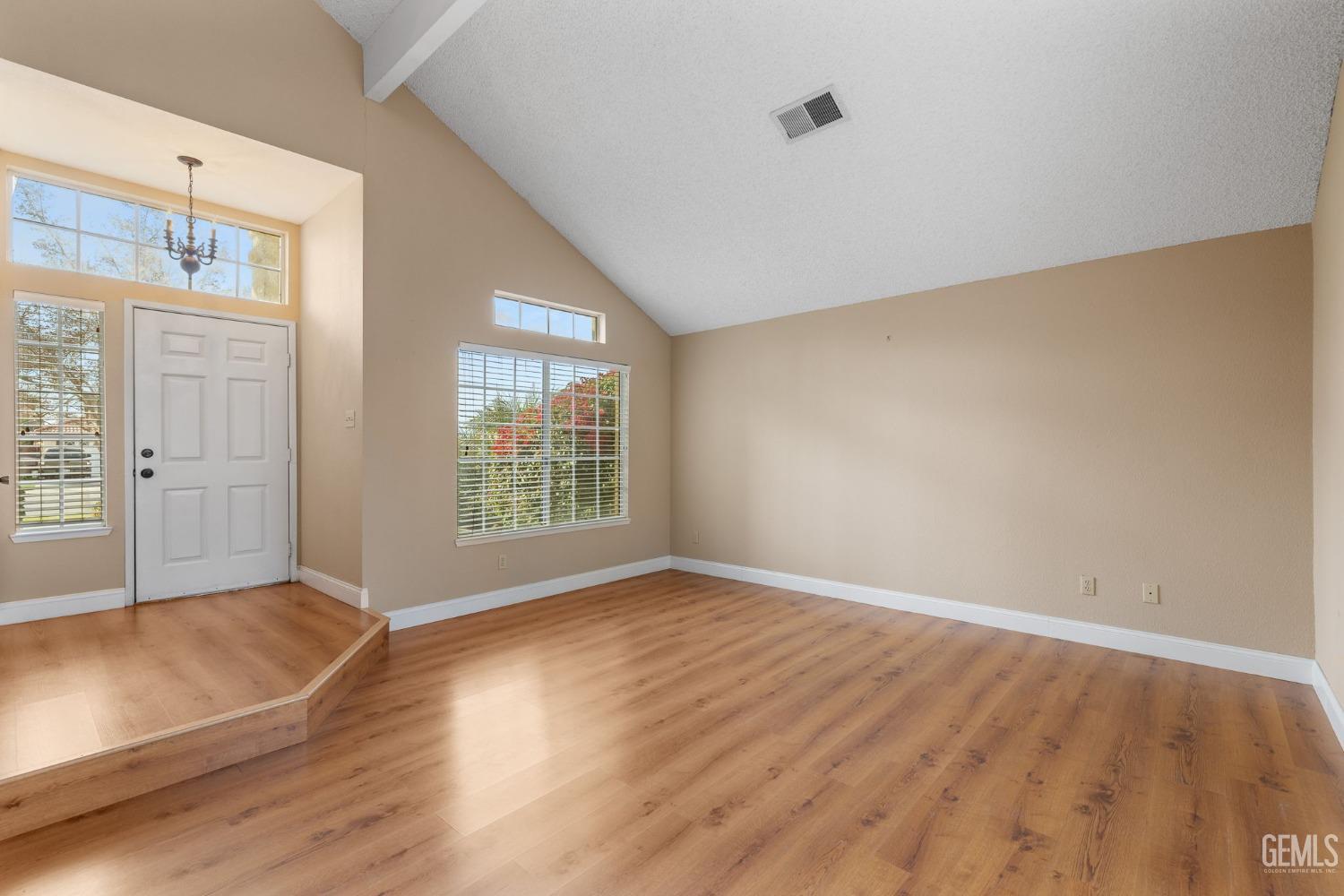 8004 Fallen Pine Way