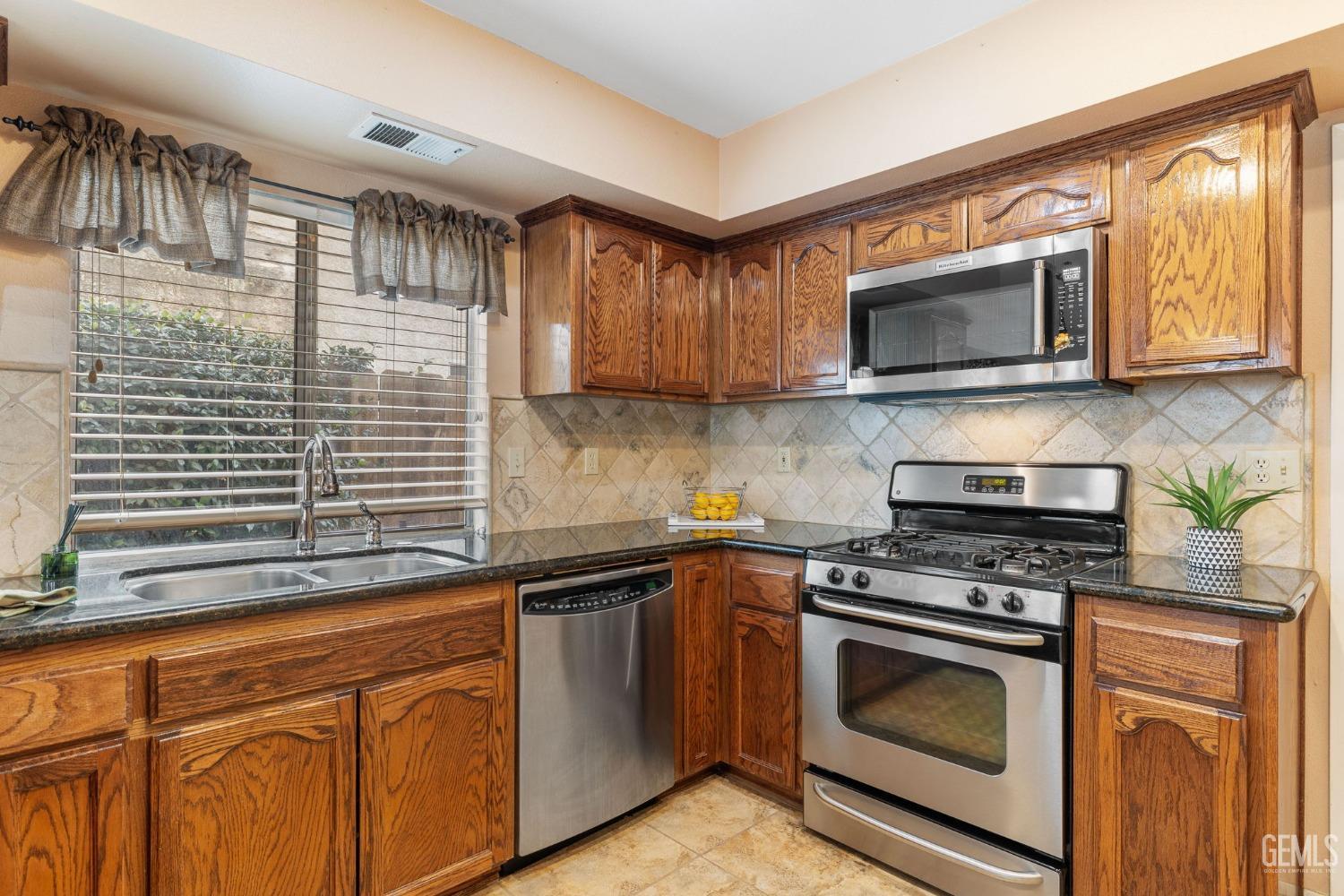 8004 Fallen Pine Way