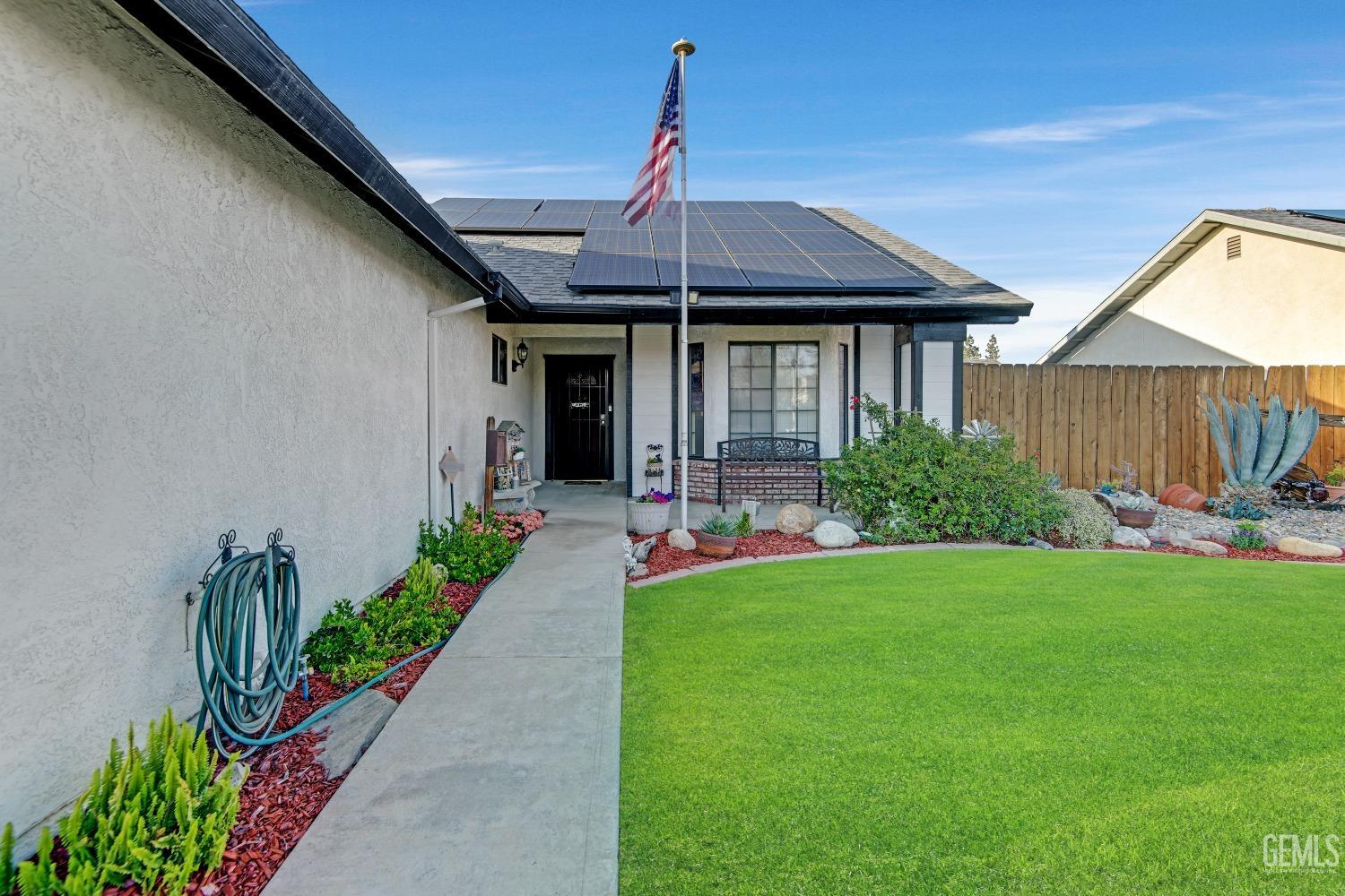 12302 Magruder Avenue