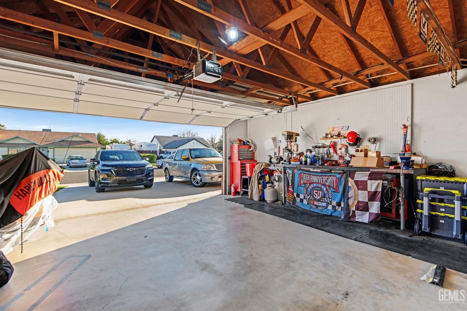 12302 Magruder Avenue