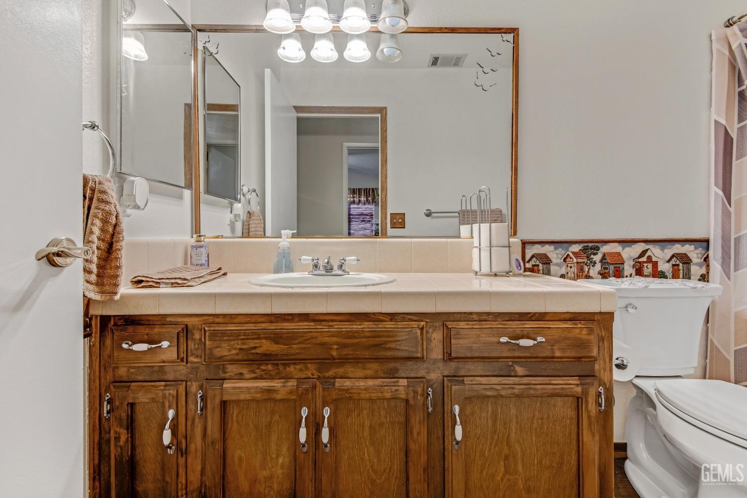 12302 Magruder Avenue