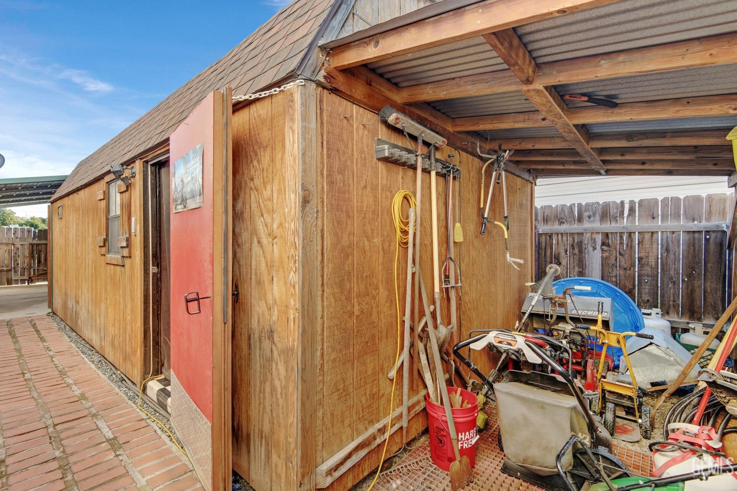 12302 Magruder Avenue