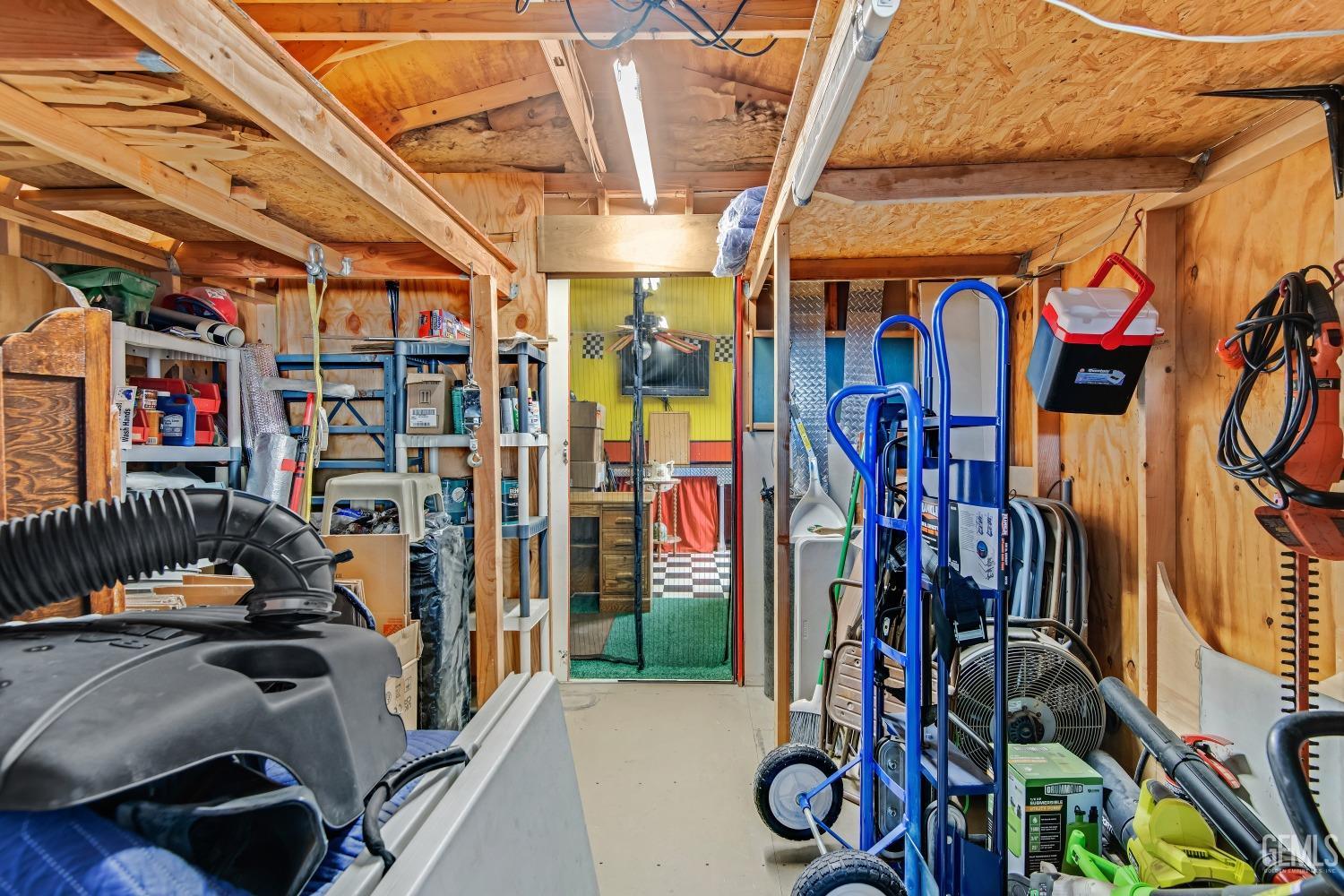 12302 Magruder Avenue