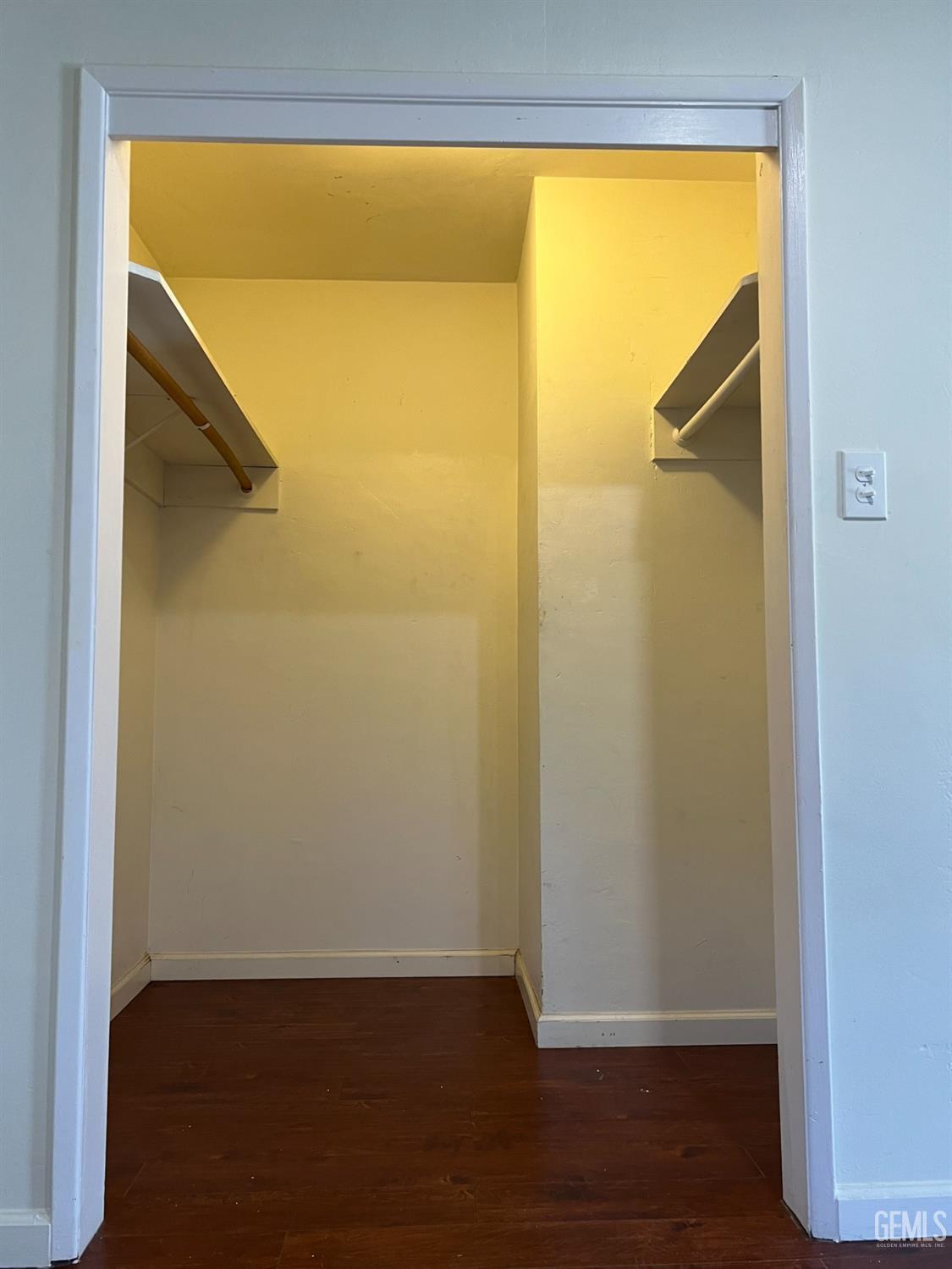 611 6th Street