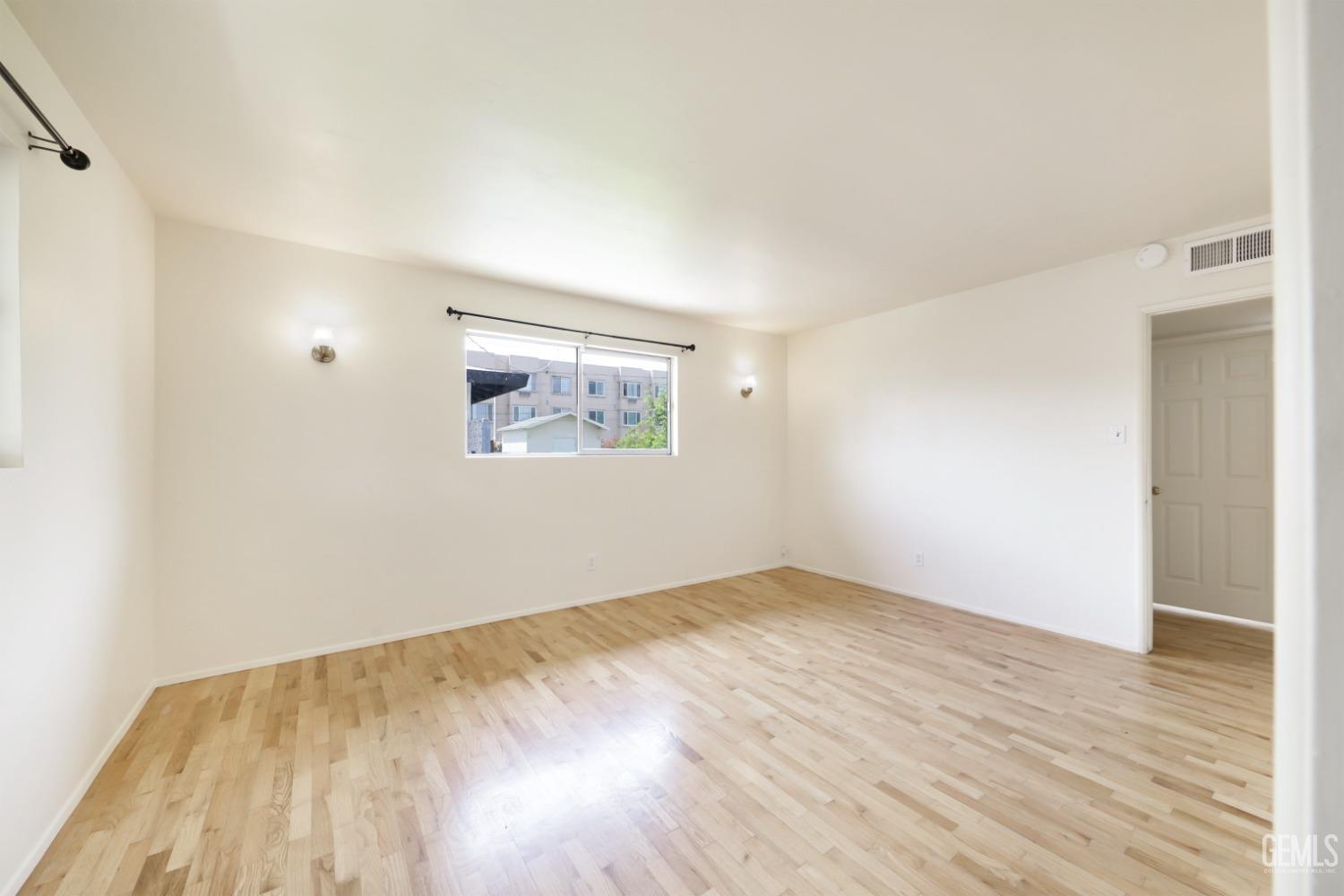 611 6th Street