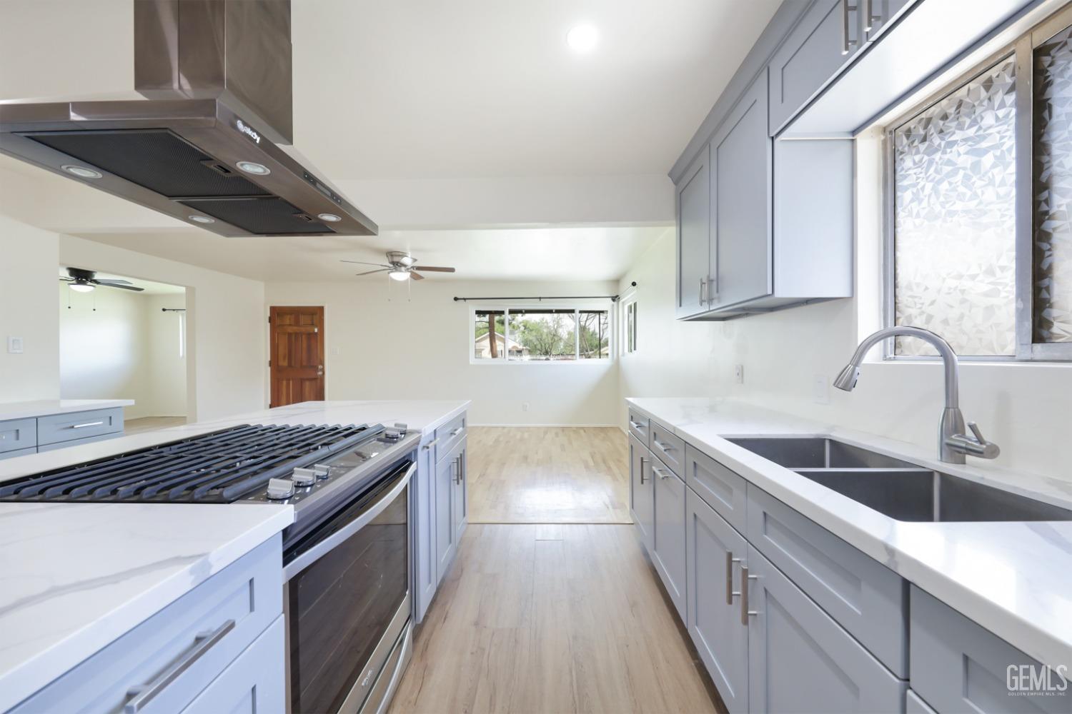 611 6th Street