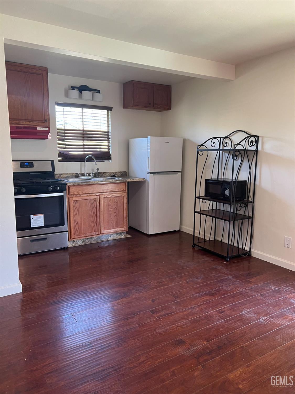 611 6th Street
