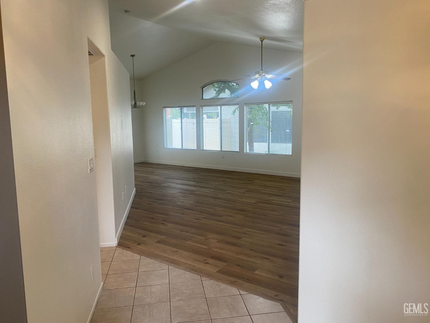 6901 Courtside Circle Unit: 15