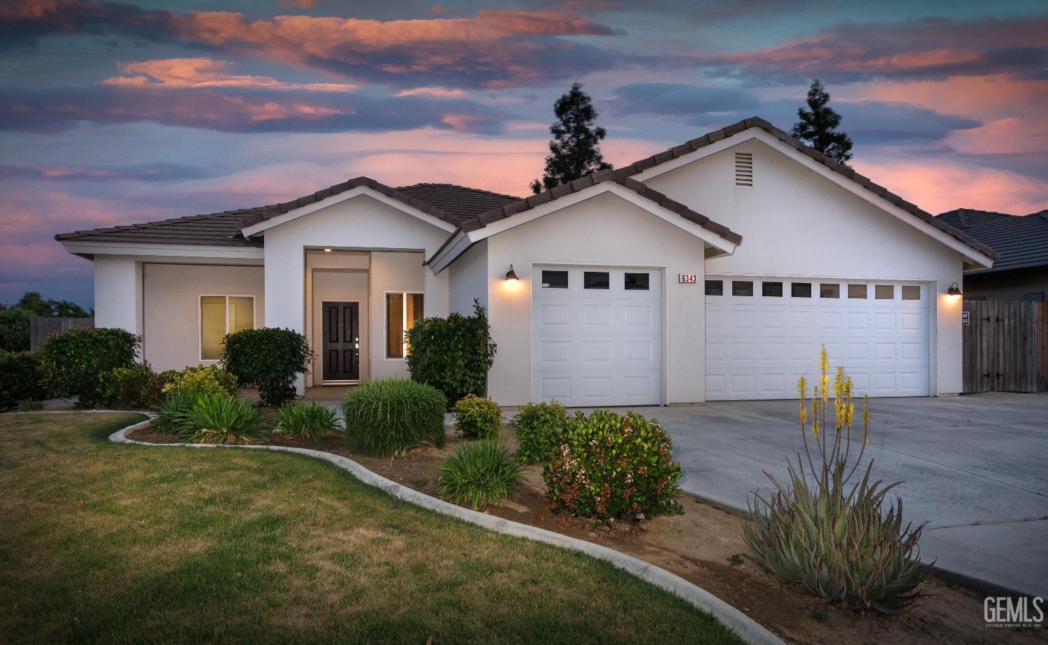 6343 Sultry Rose Court