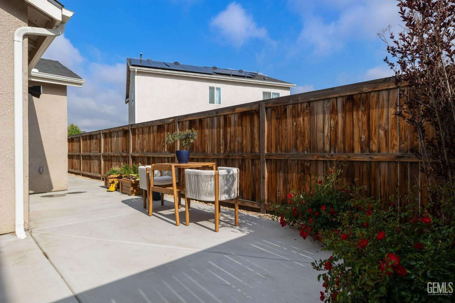 9004 Cloud Crest Way