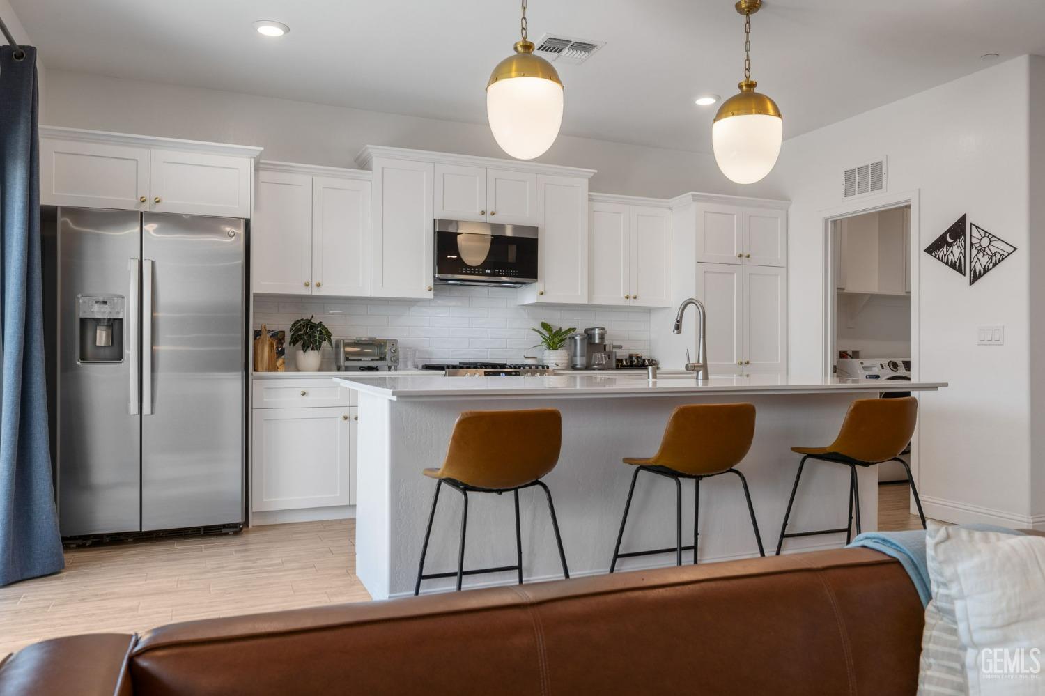 9004 Cloud Crest Way