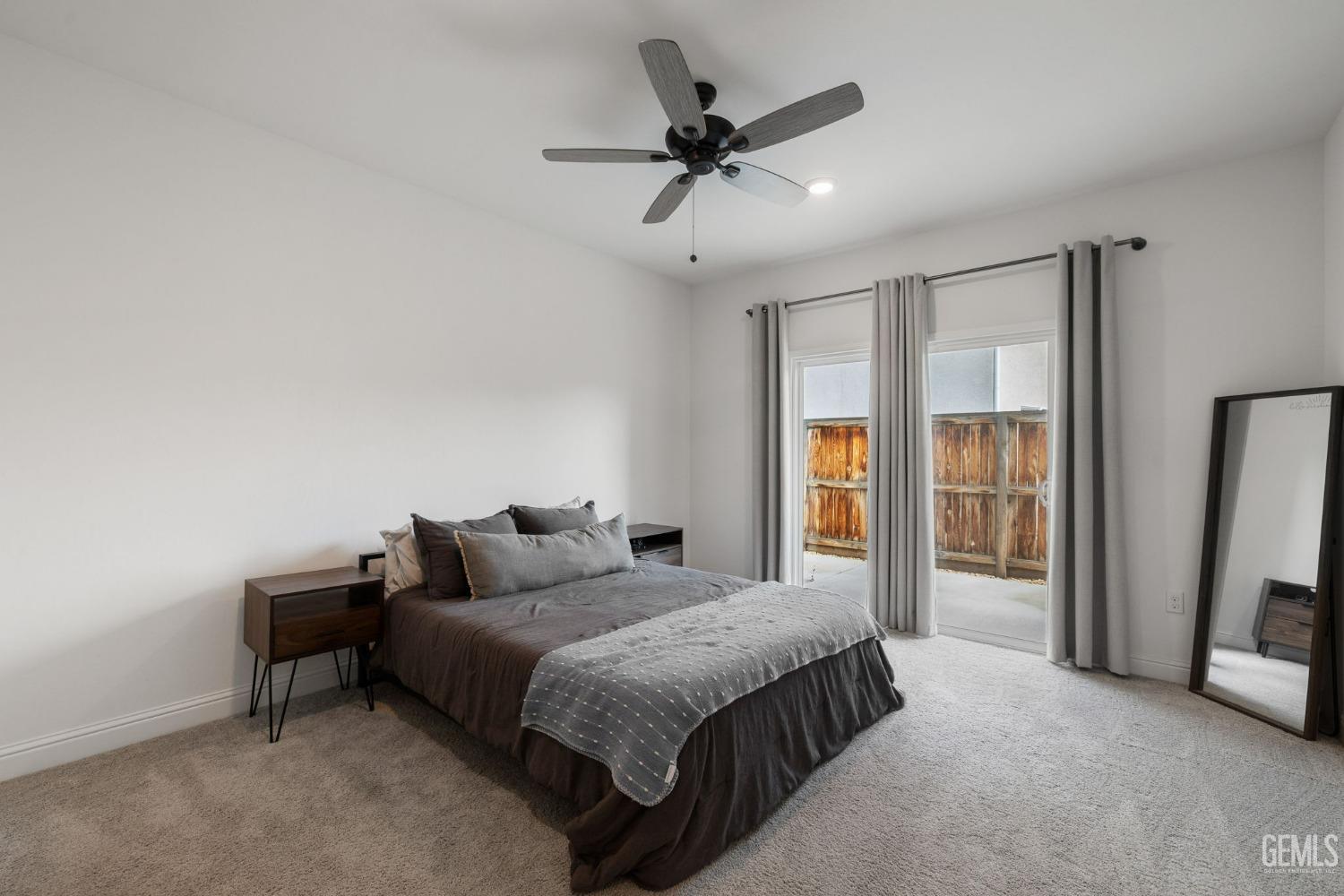 9004 Cloud Crest Way