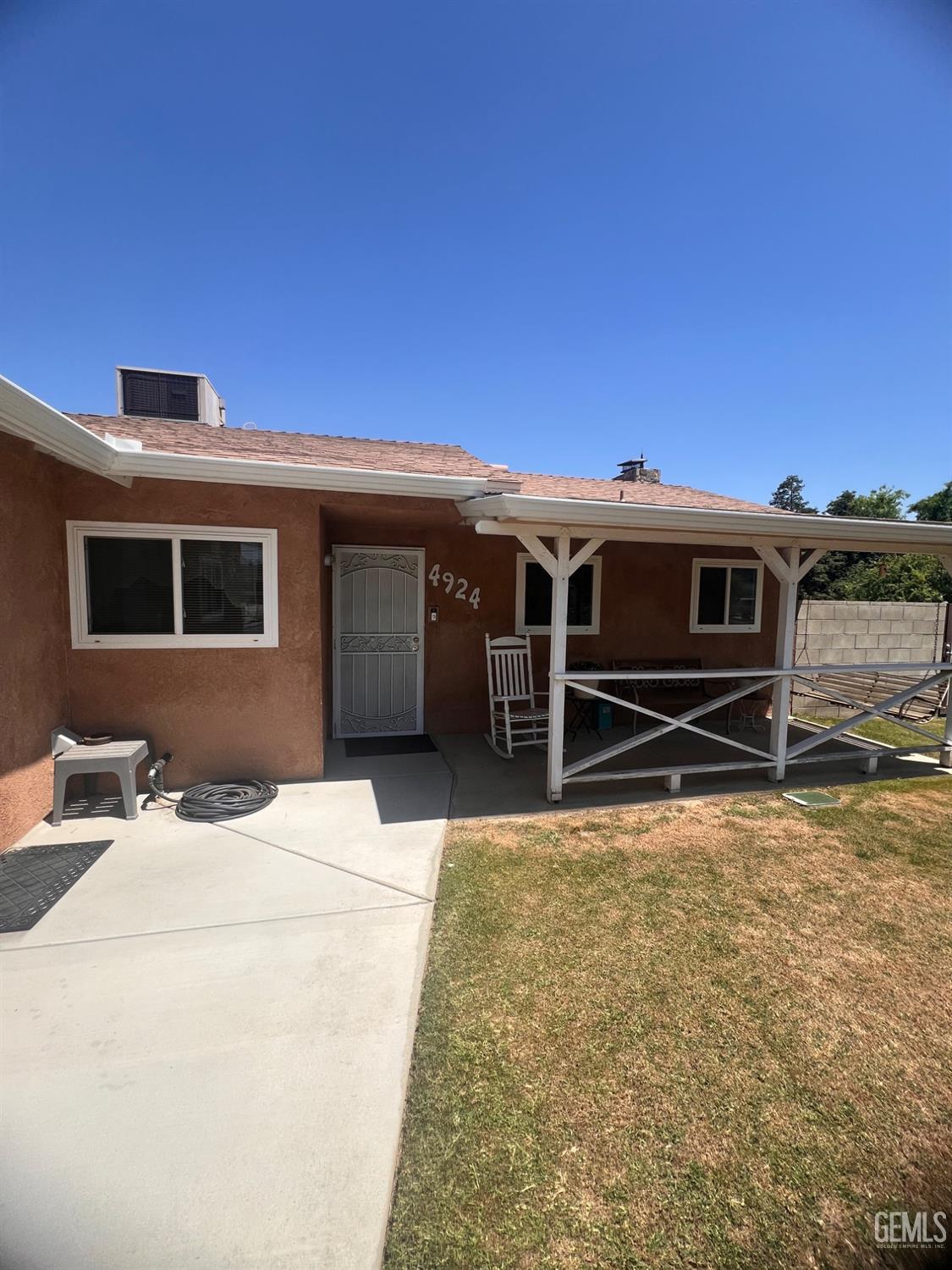4924 Centaur Street