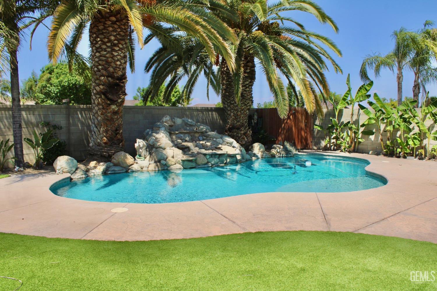 12722 Spoleto Avenue